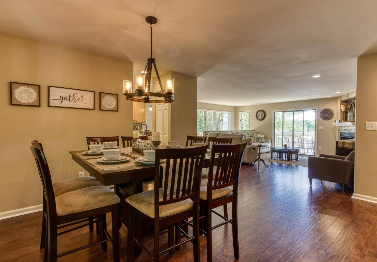 Memorable "Deer & Doe" By Honeybearcabins 4Br 3Ba, Mountain View Deck, Farmhouse Decor, Fireplace, 3 Acres Sevierville Esterno foto